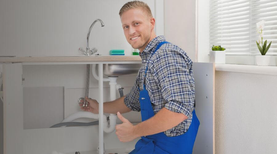 Professional water heater repair in Crowley, TX
